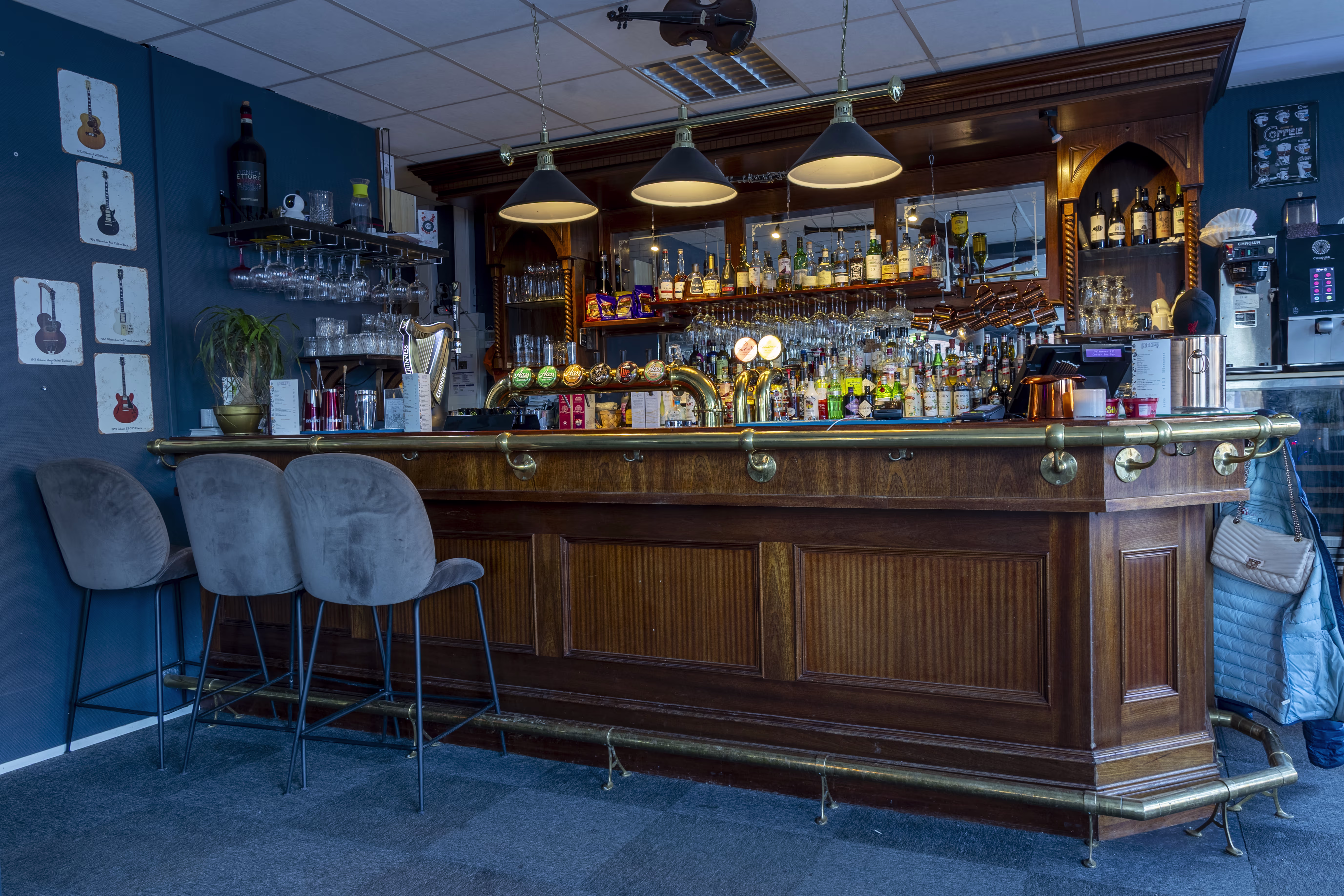 Corner hovedbar