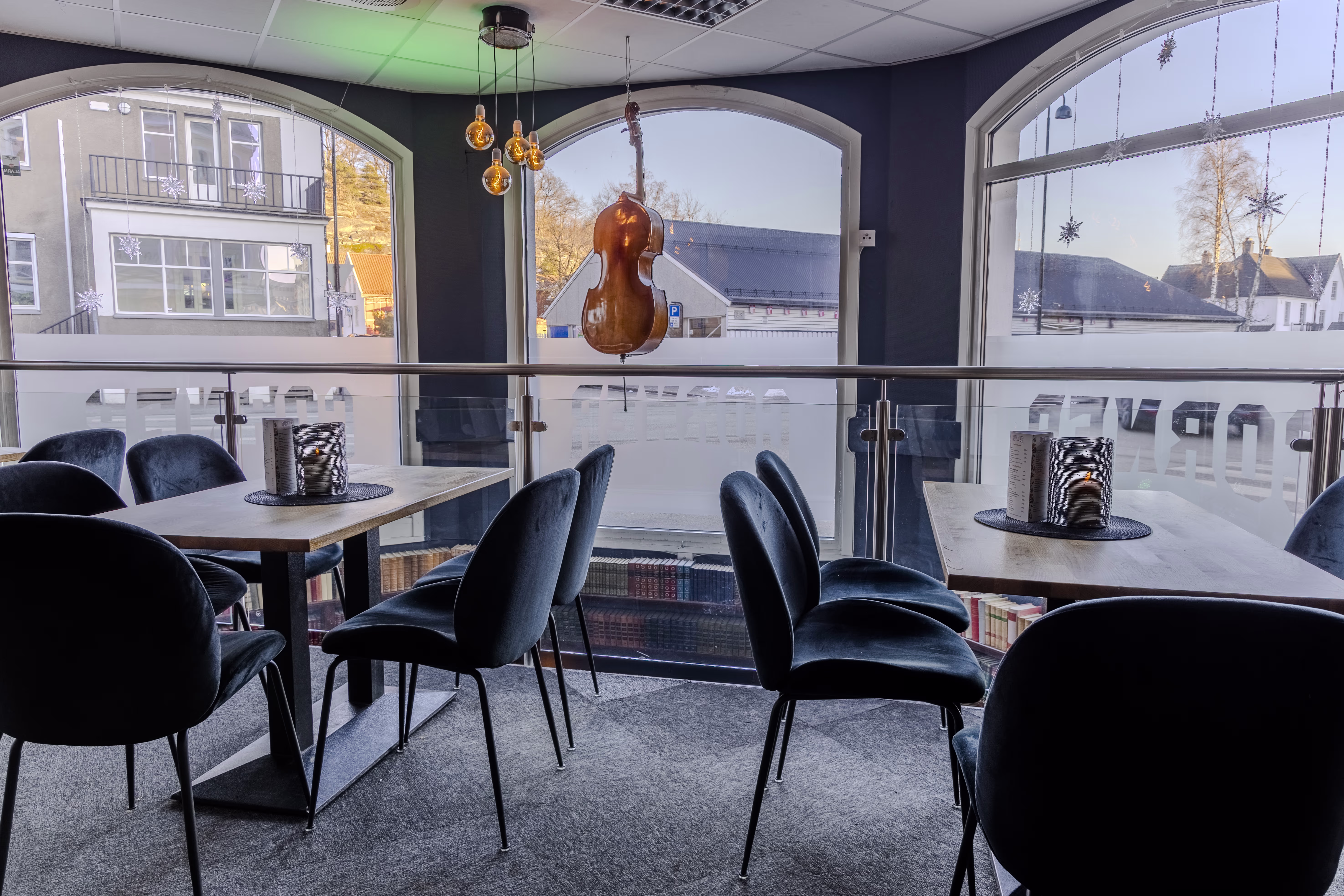 Corner hovedbar